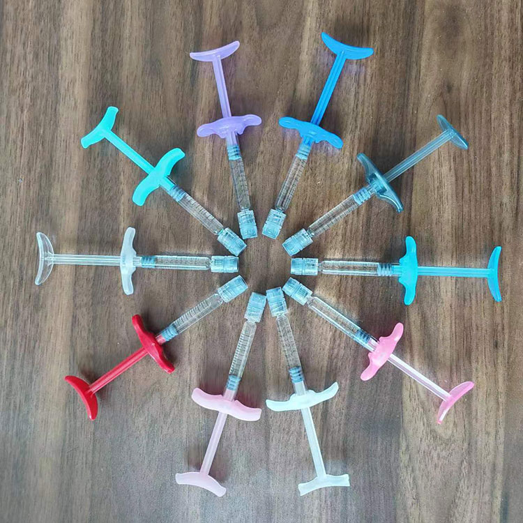 Wat is het verschil tussen verknoopt hyaluronzuur en gewoon hyaluronzuur?